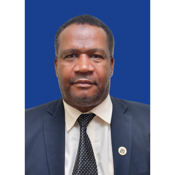 Registrar